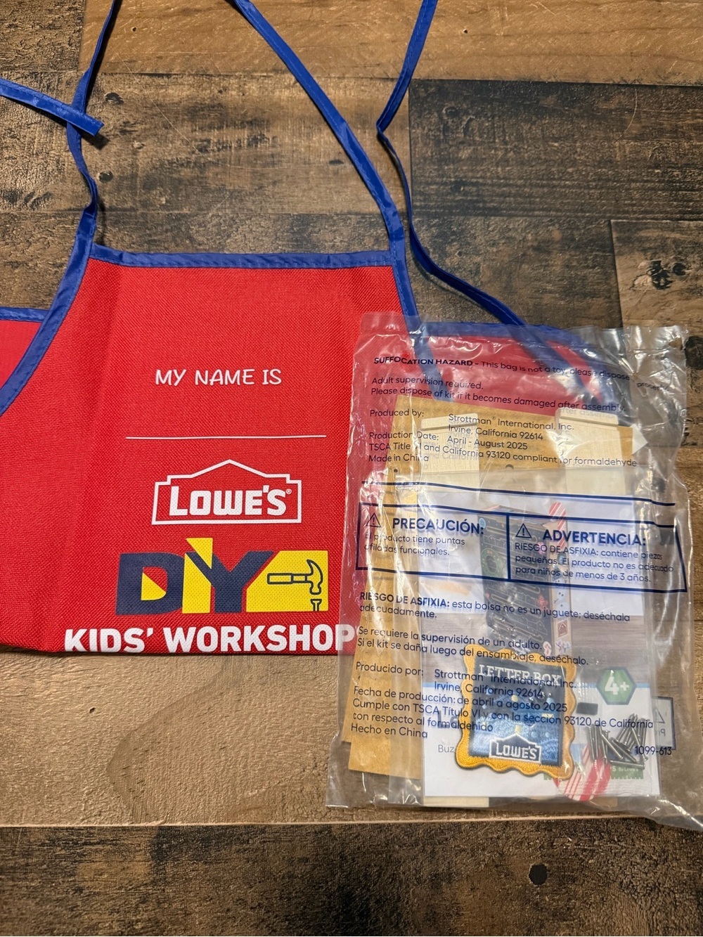 Lowe’s Kids' Workshop Holiday Letterbox Workshop Kit & Patch + Craft Apron